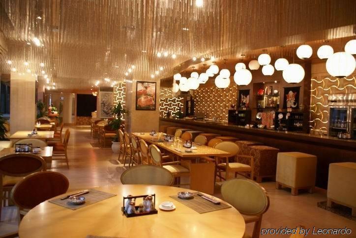 New Century Grand Hotel Kaifeng Restaurante foto